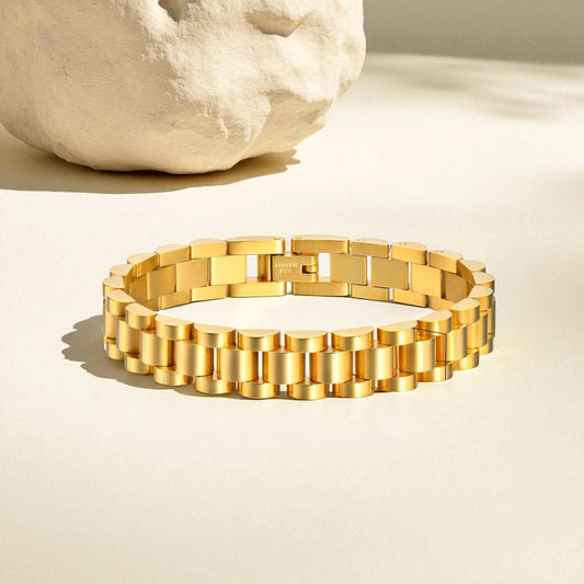 Cascade Cuban Chain Bracelet in gold – bold statement bracelet for women