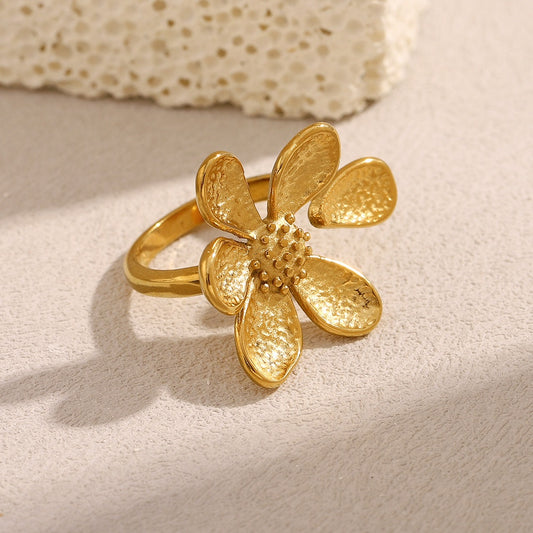 Wildflower Gold Flower Ring – elegant adjustable gold ring Orlaya Jewellery