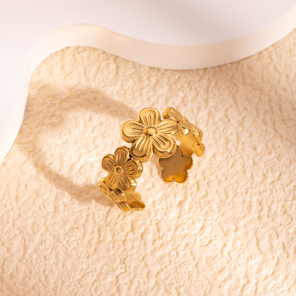 Marigold Muse Gold Flower Ring with unique ring design – Orlaya Jewellery