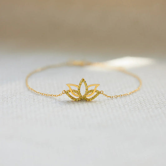 Lotus Bracelet in S925 sterling silver with lotus charm