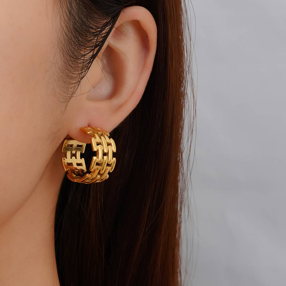 Verve Gold Hoop Earrings on Model – Textured Interlocked Statement Jewellery by Orlaya 